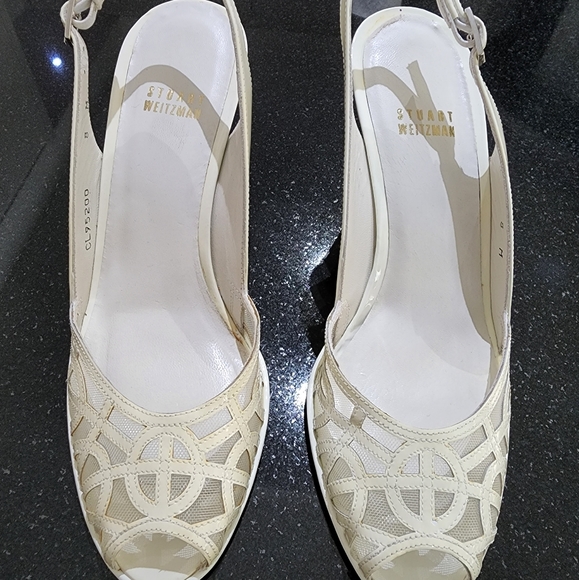 Stuart Weitzman White Peeps - Picture 1 of 5